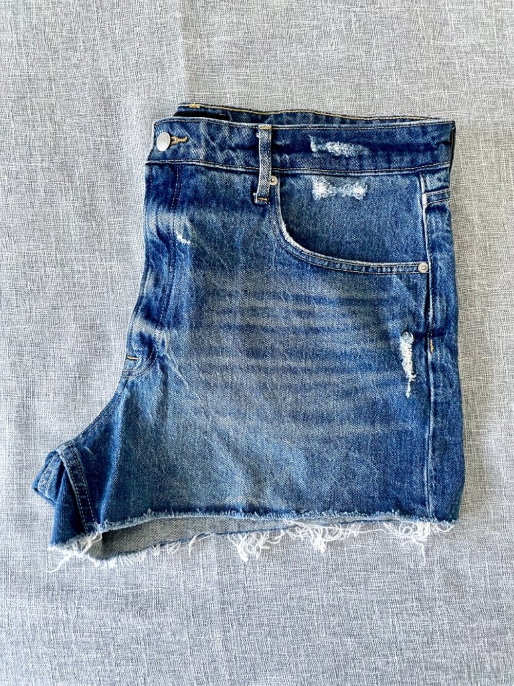 Free Assembly Shorts - Picture 2 of 6